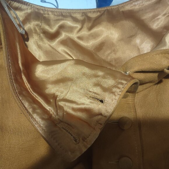 Women's Mini Yellow Faux Leather Skirt Size 13 (Medium) - Picture 5 of 6